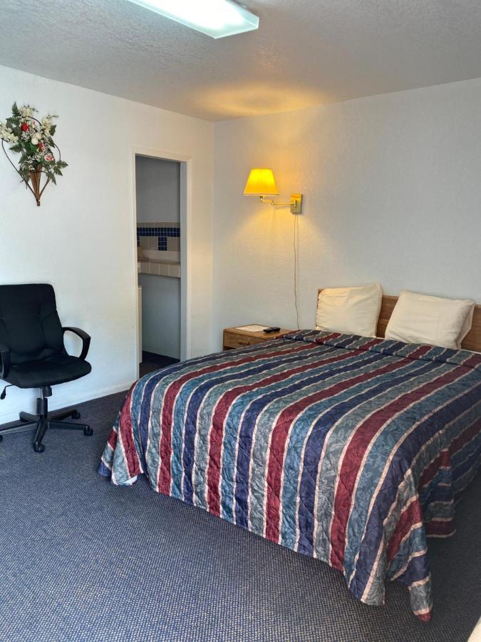 Regency Inn Comanche Exterior foto